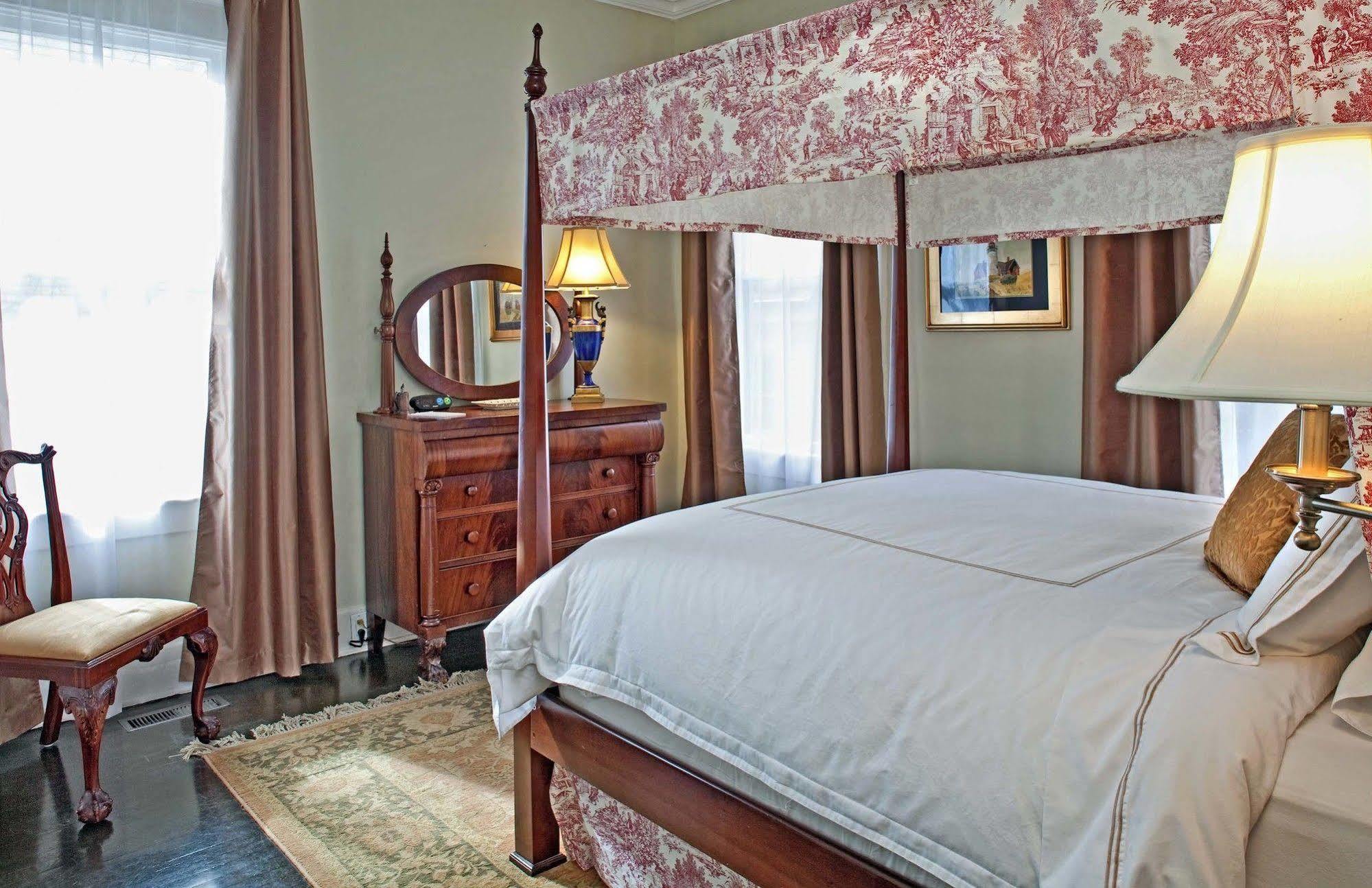 Galloway House Inn سافانا المظهر الخارجي الصورة